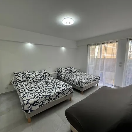 Impeccable 3 Pieces 80m2 Double Balcons,proche Juan Les Pins Proche Cannes Apartment *